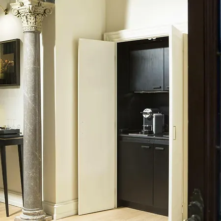 Le Di Andrea - Roof Apartment Rome