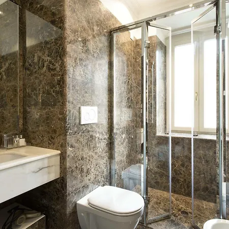 Le Di Andrea - Roof Apartment *